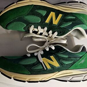 New balance shoes